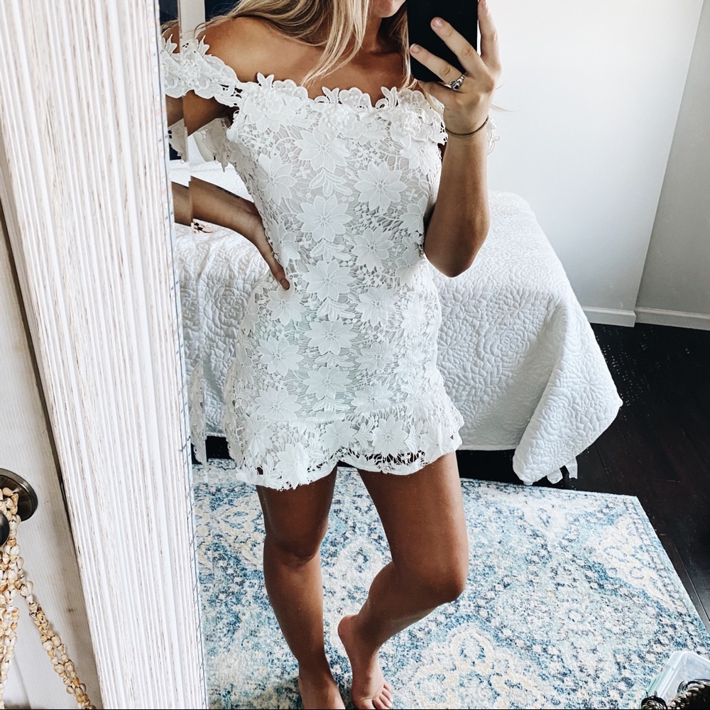 NWOT Off the Shoulder Dress